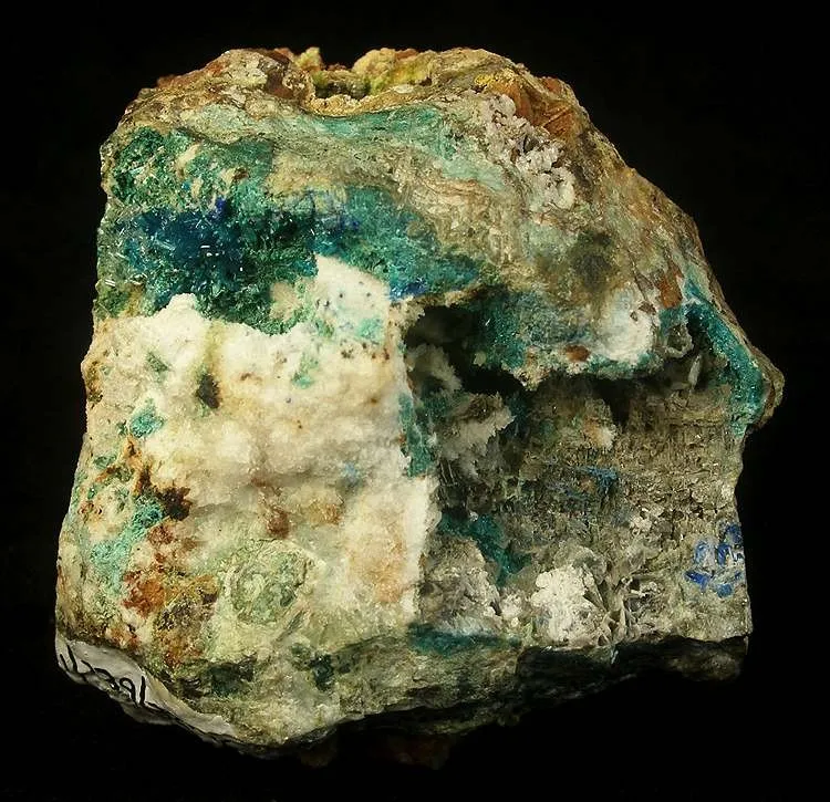Caledonite, Leadhillite image