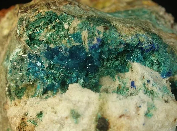 Caledonite, Leadhillite - image 2