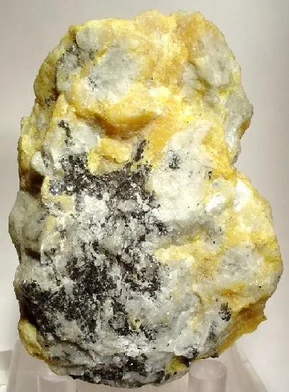 Cancrinite image