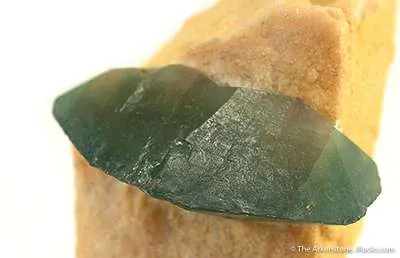 Carbonate-Fluorapatite on Feldspar - image 2