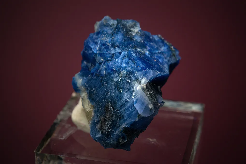 Carletonite - image 3