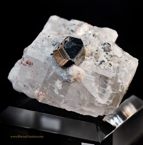 Carrolite on Calcite image