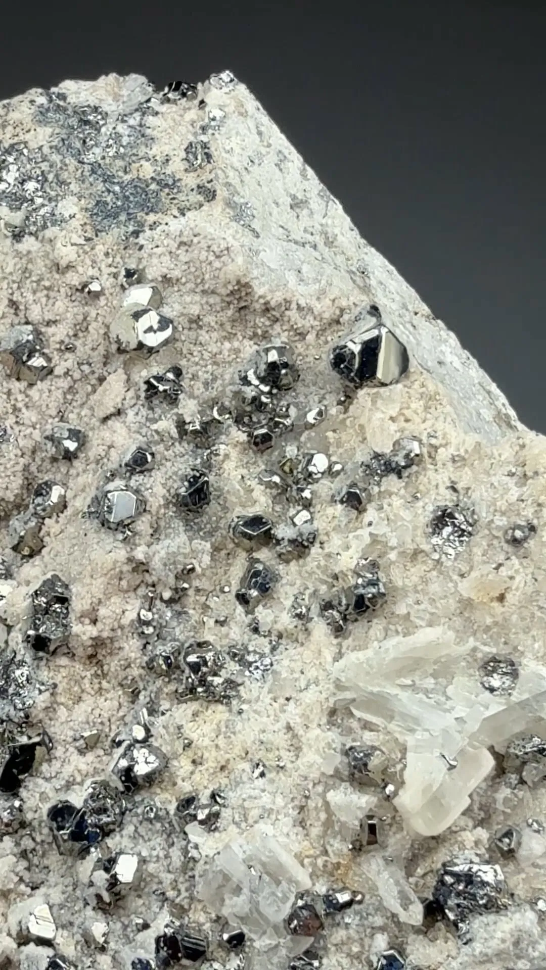 Carrollite - image 2