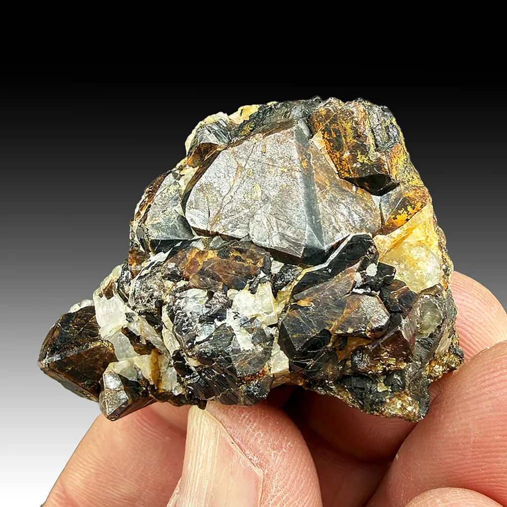 Cassiterite image