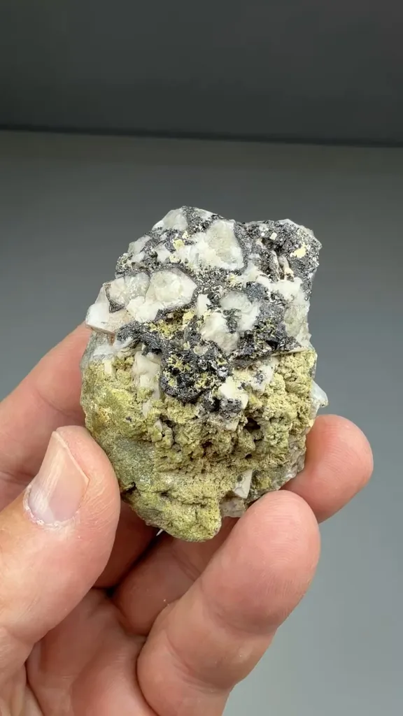 Cassiterite - image 2