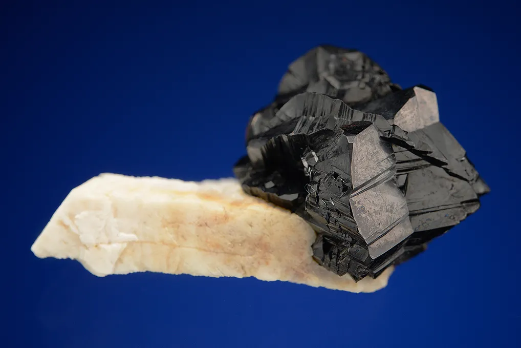 Cassiterite - image 4