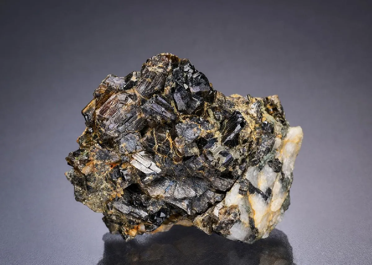 Cassiterite - image 1