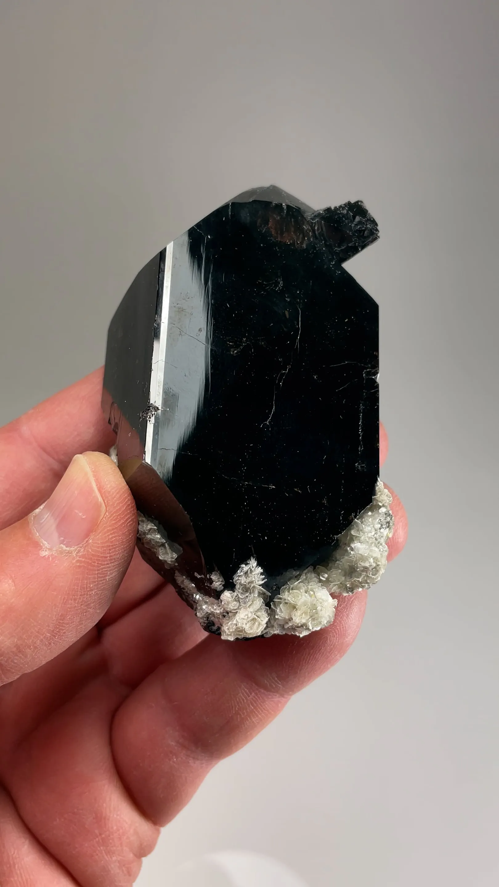 Cassiterite - image 2