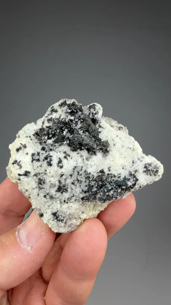 Cassiterite - image 2