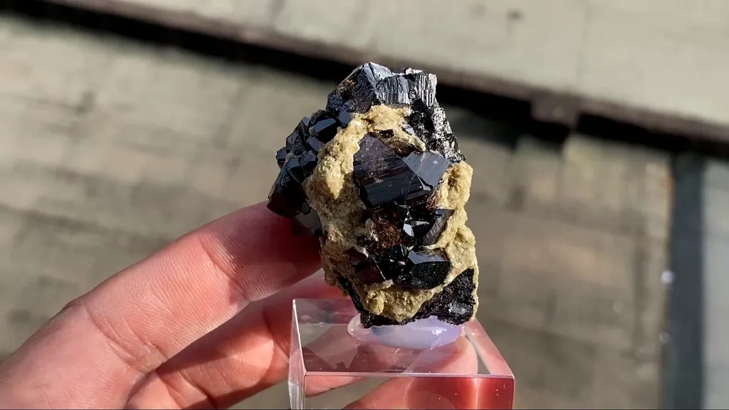 Cassiterite - image 5
