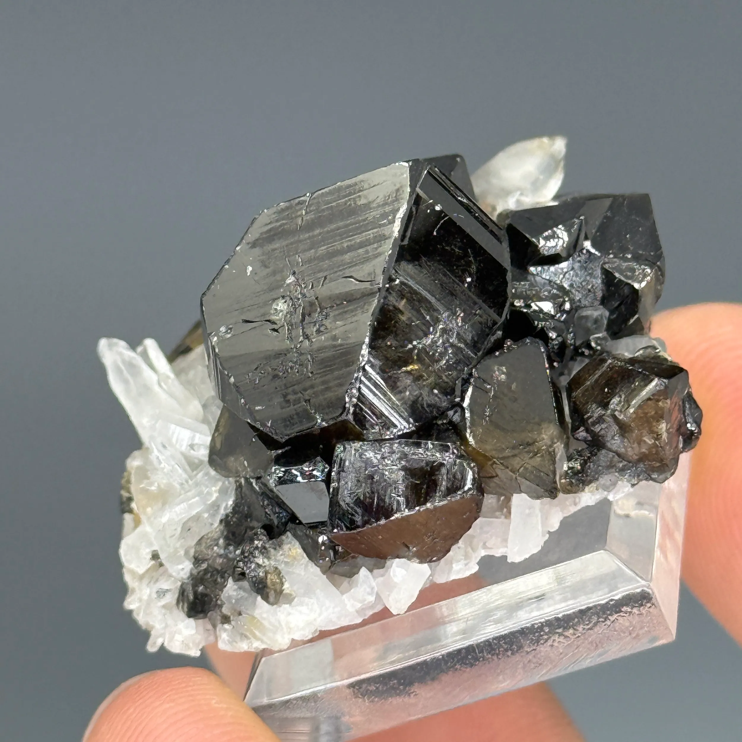Cassiterite - image 1