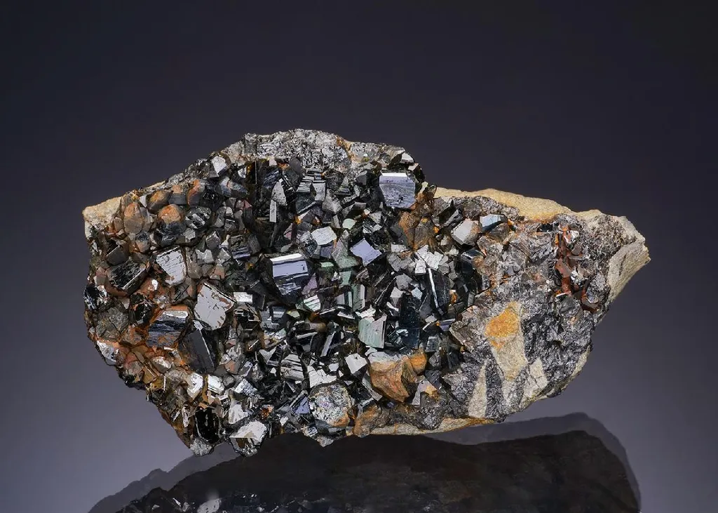Cassiterite image