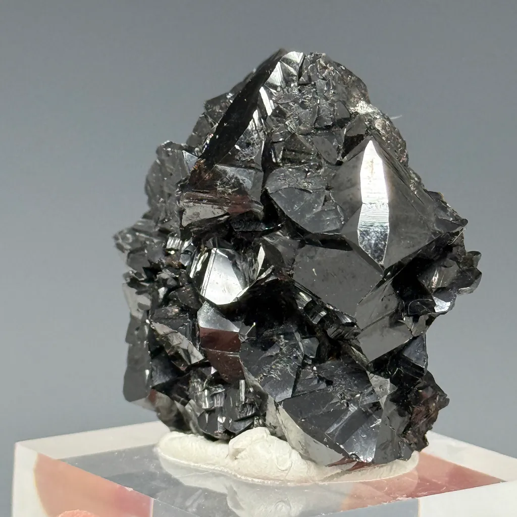 Cassiterite - image 3