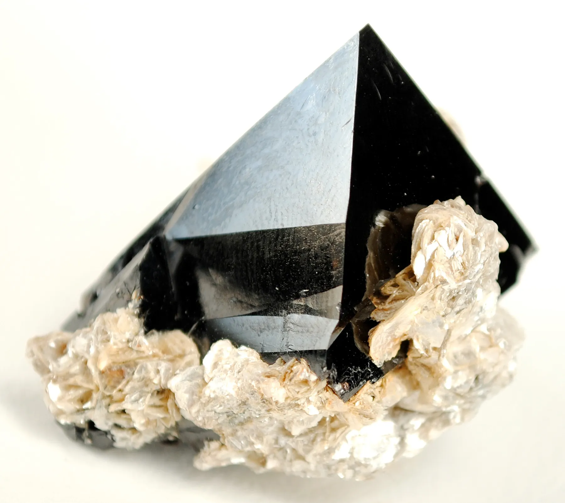 Cassiterite - image 1