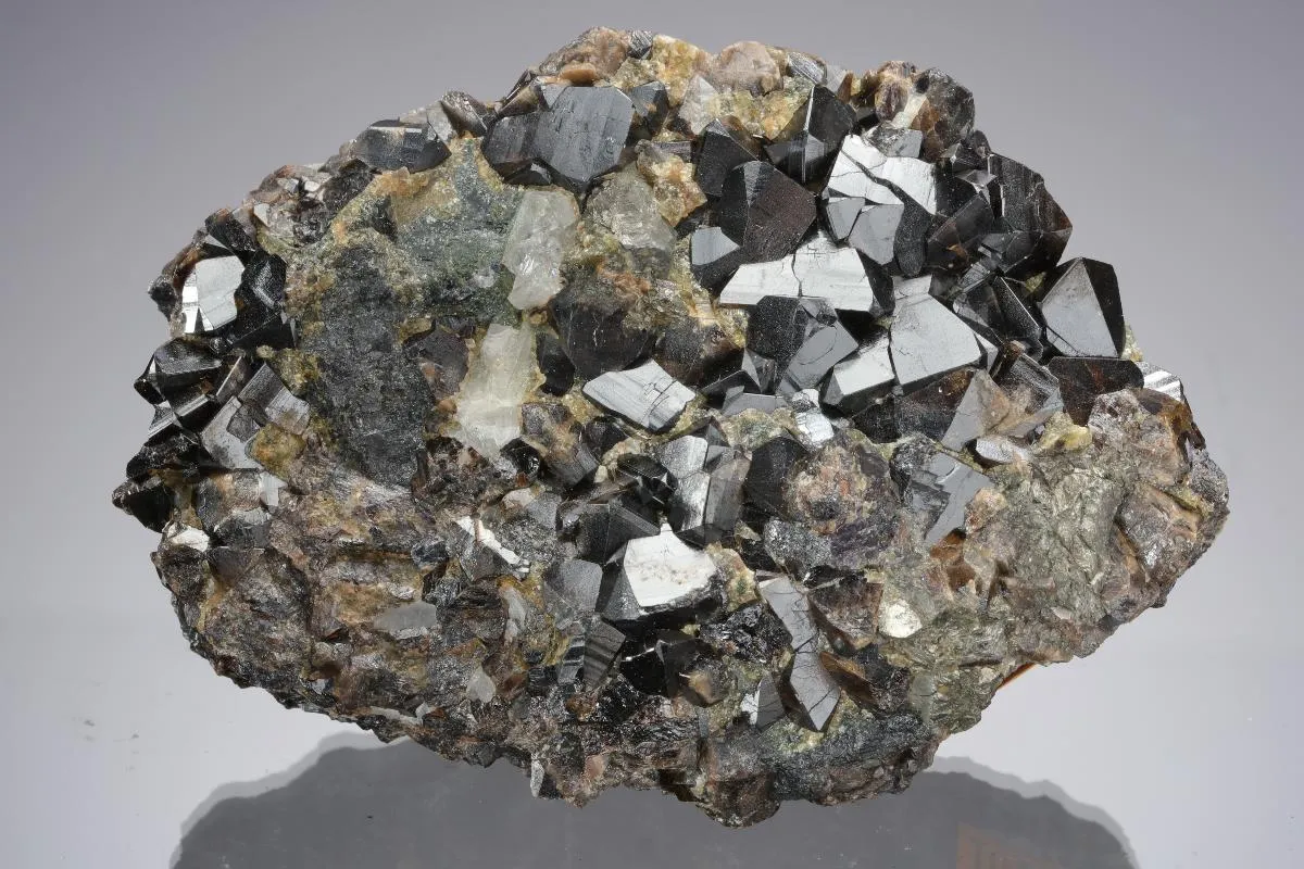 Cassiterite - image 1