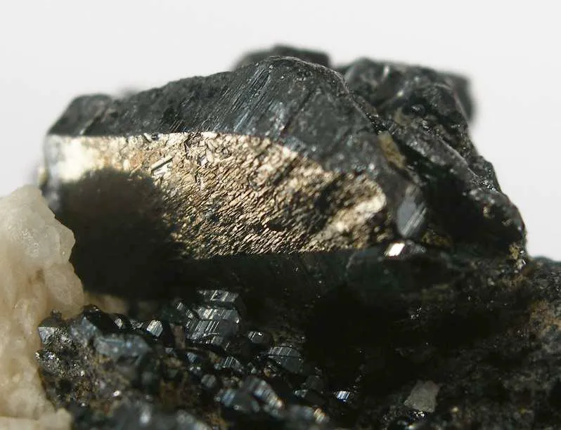 Cassiterite - image 3
