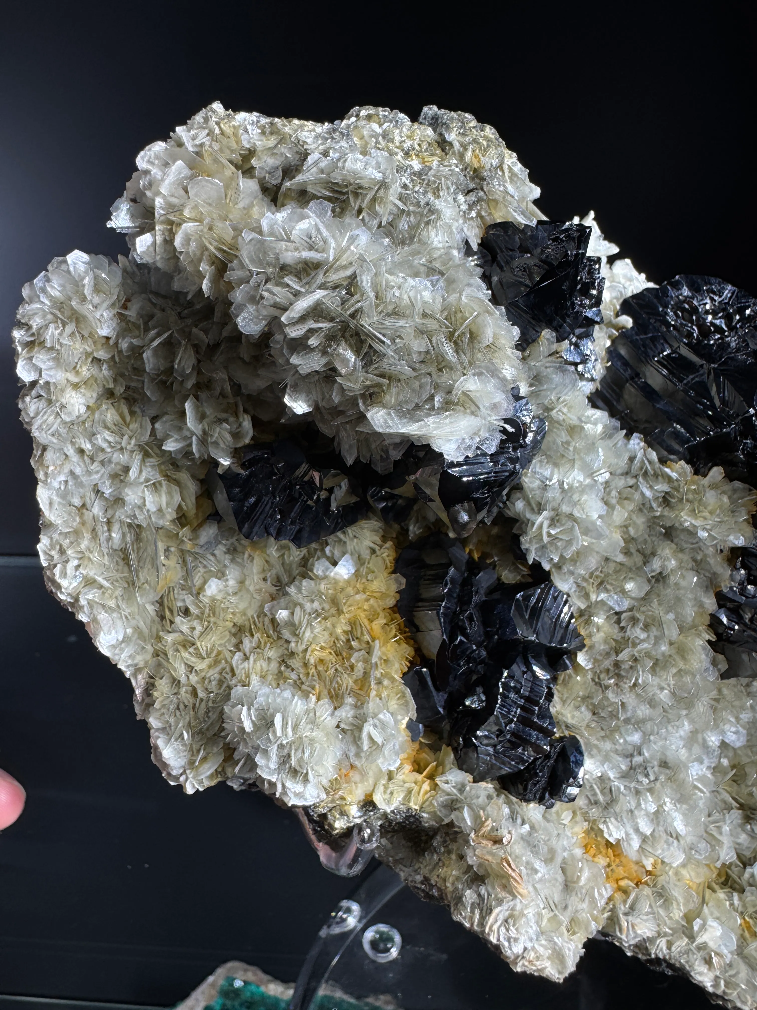 Cassiterite - image 5