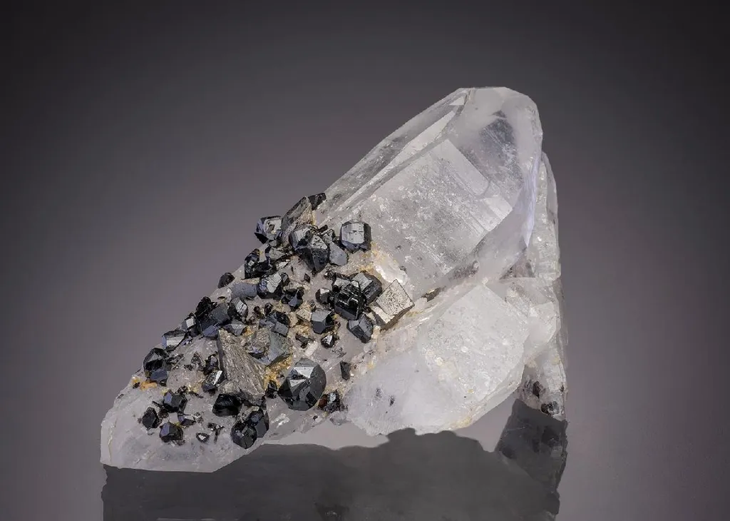 Cassiterite and Arsenopyrite on Quartz image