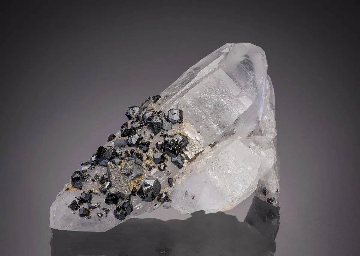 Cassiterite and Arsenopyrite on Quartz - image 1