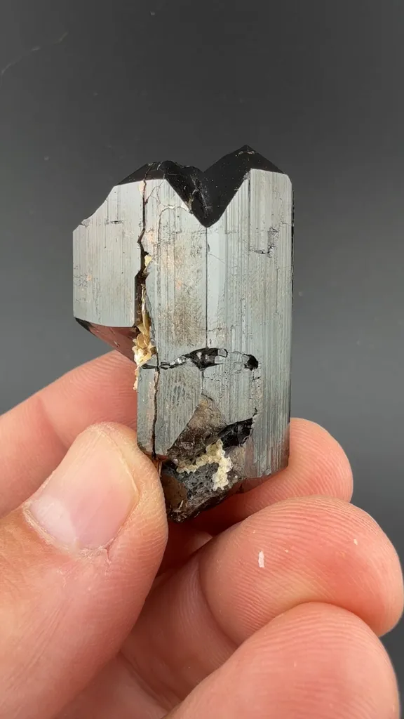 Cassiterite image