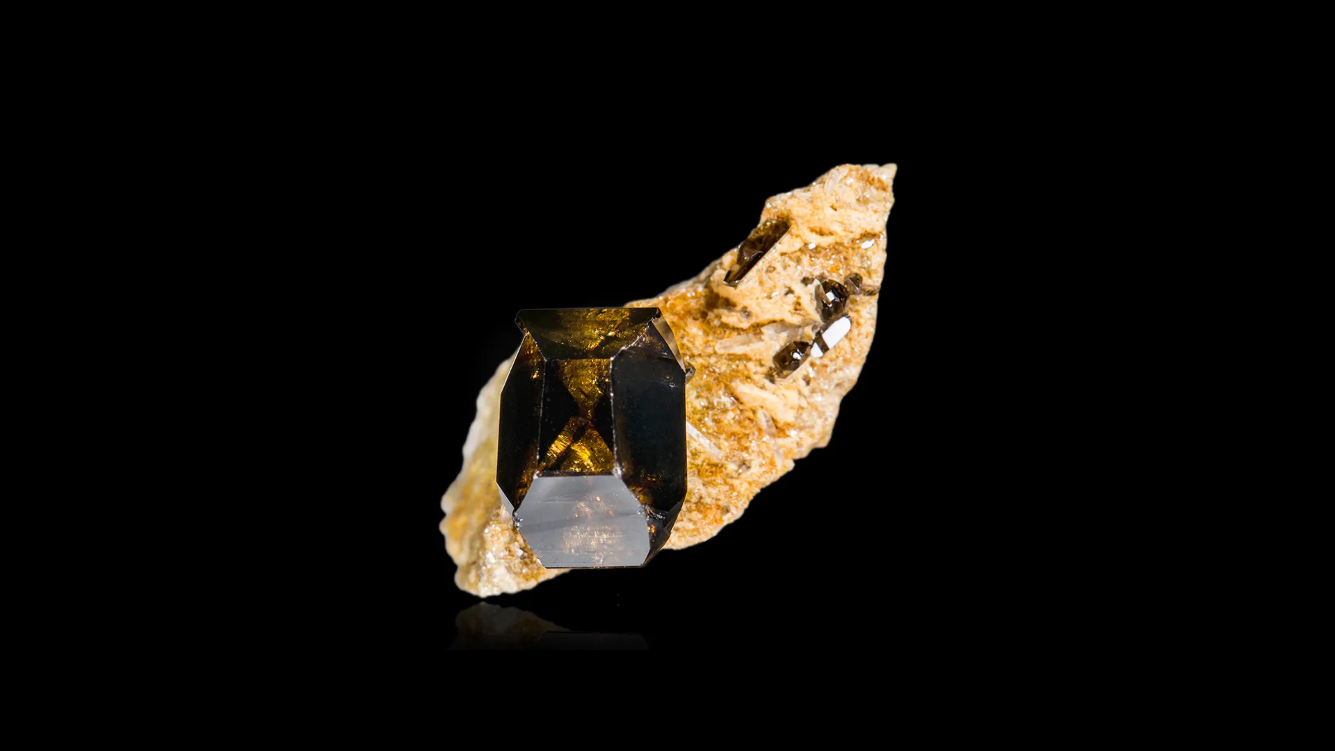 Cassiterite - image 1