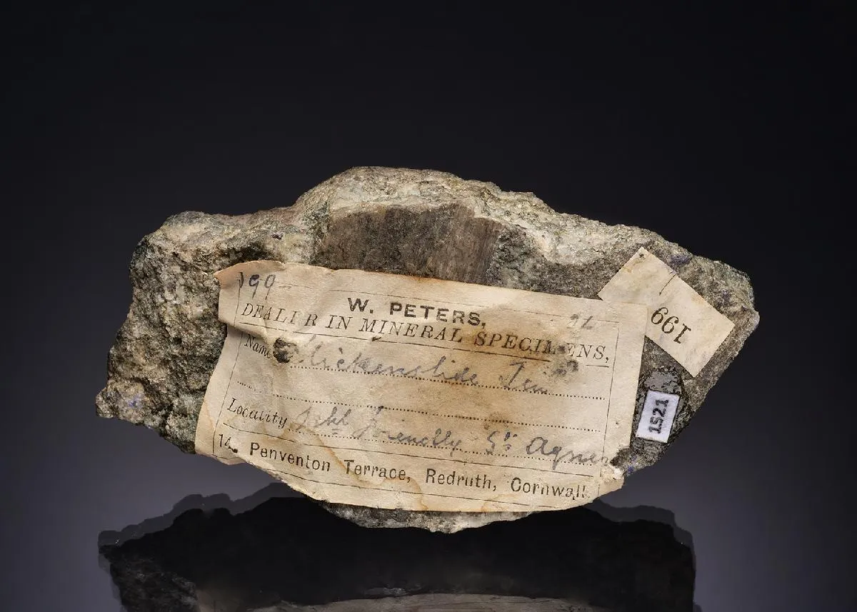 Cassiterite - image 1