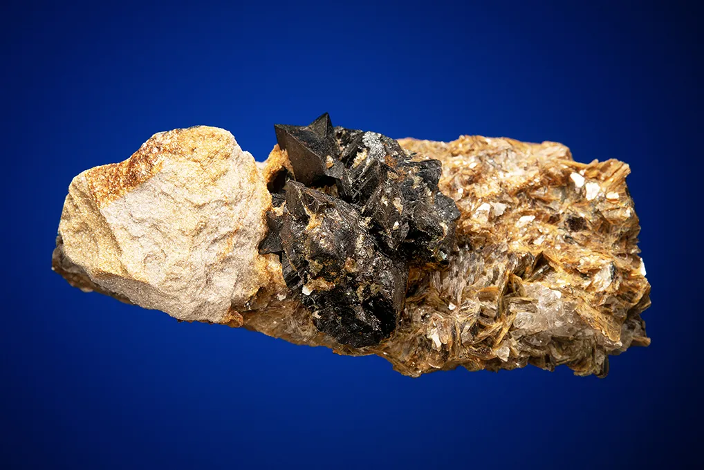Cassiterite - image 4