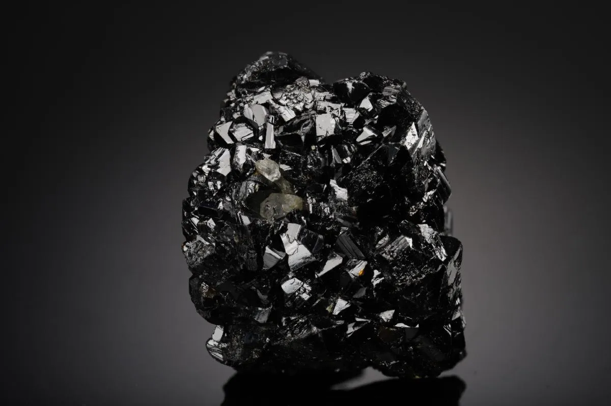 Cassiterite - image 1