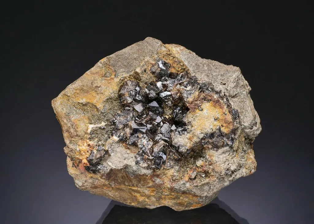 Cassiterite image