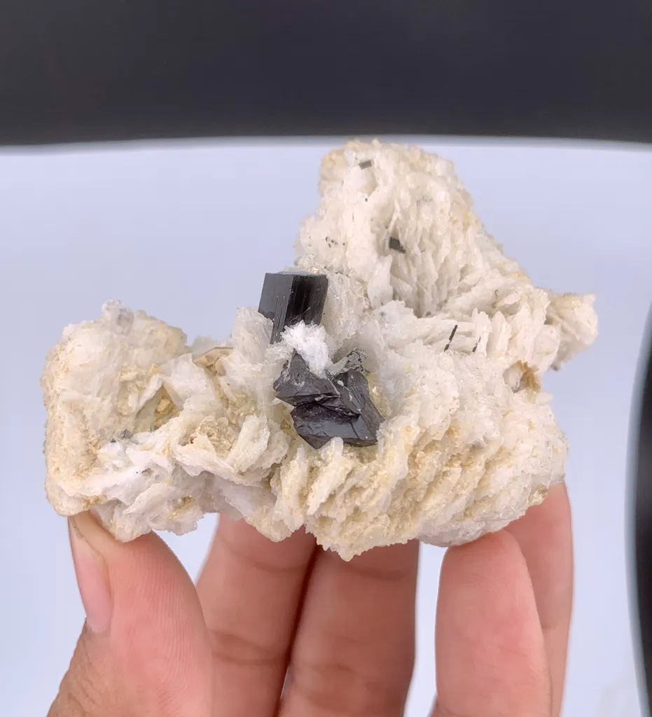 Cassiterite from Pakistan - image 3