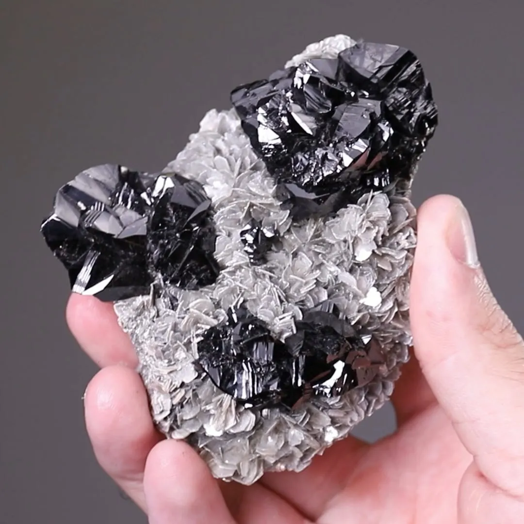 Cassiterite on Muscovite - image 2