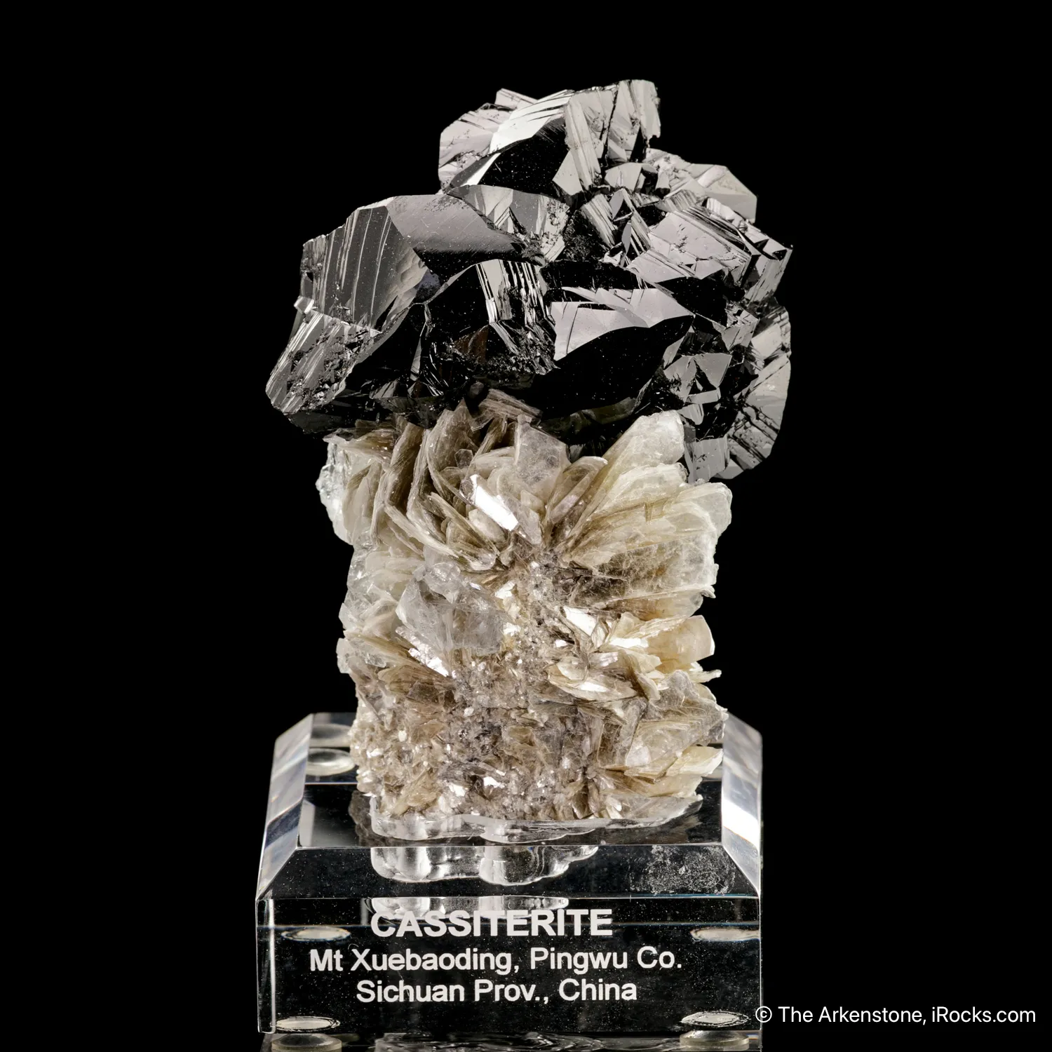 Cassiterite on Muscovite - image 3