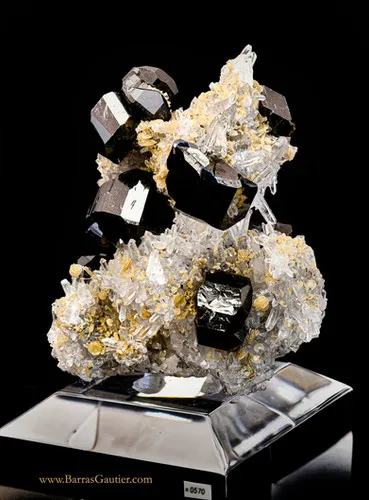 Cassiterite on Quartz - image 2