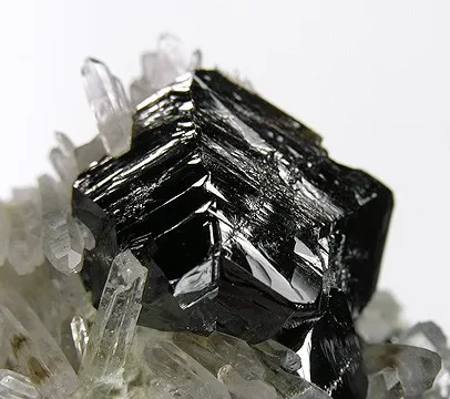 Cassiterite, Quartz - image 2