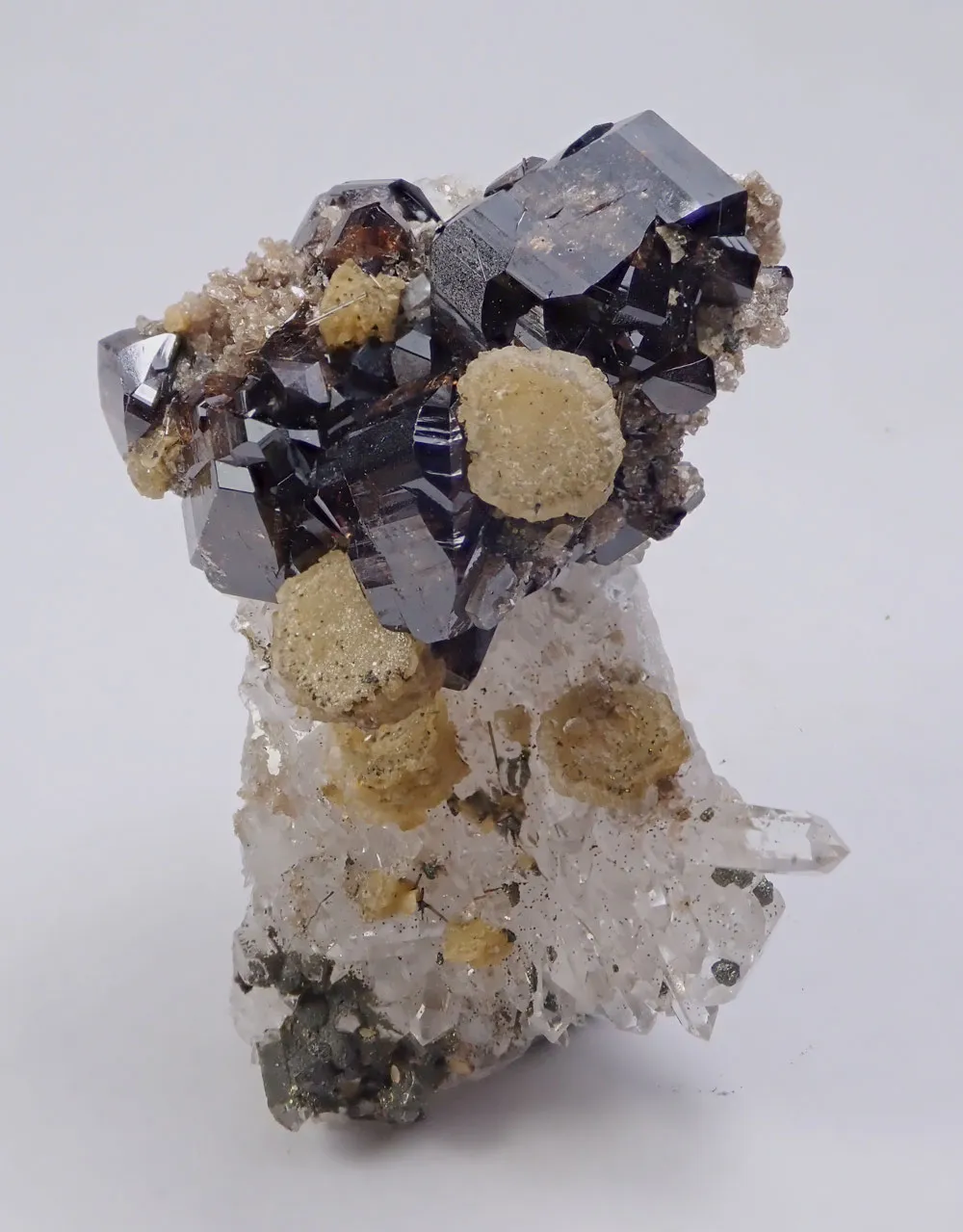 Cassiterite, Quartz, Siderite - image 3