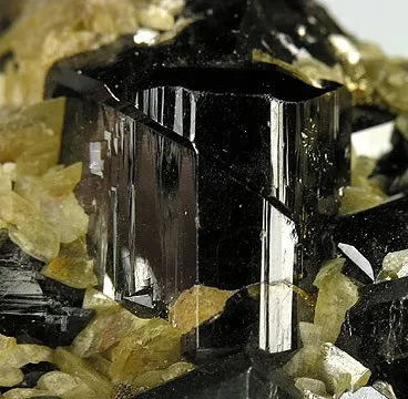 Cassiterite, Siderite - image 2