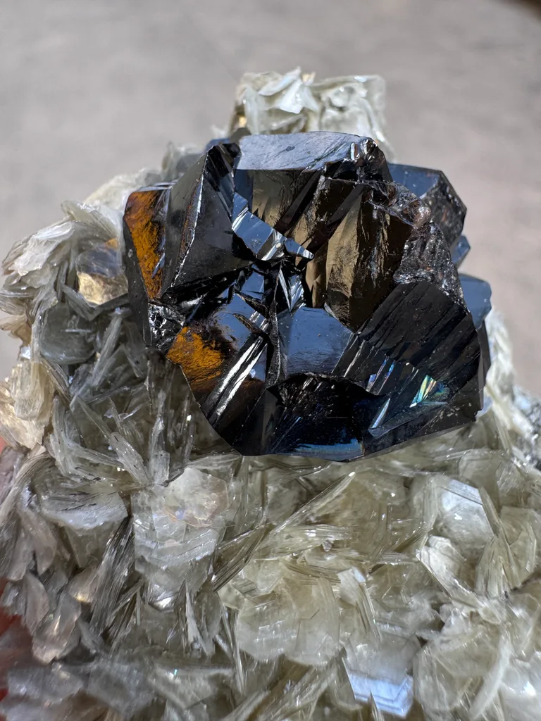 Cassiterite - image 5