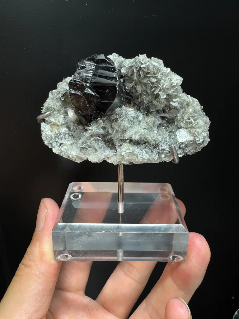 Cassiterite - image 2