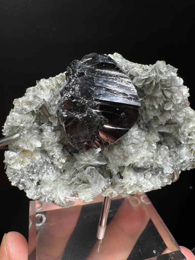 Cassiterite image