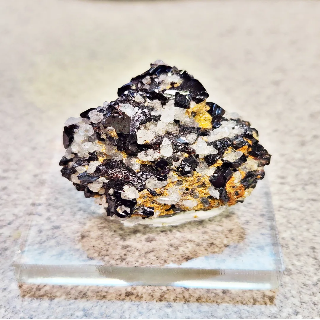 Cassiterite - Topaz - image 2