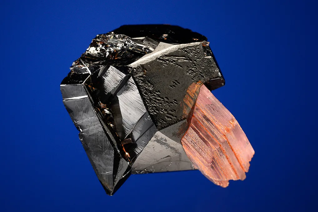 Cassiterite with Muscovite - image 2