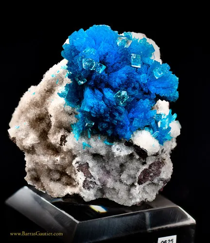 Cavansite - Calcite on Stilbite - image 3
