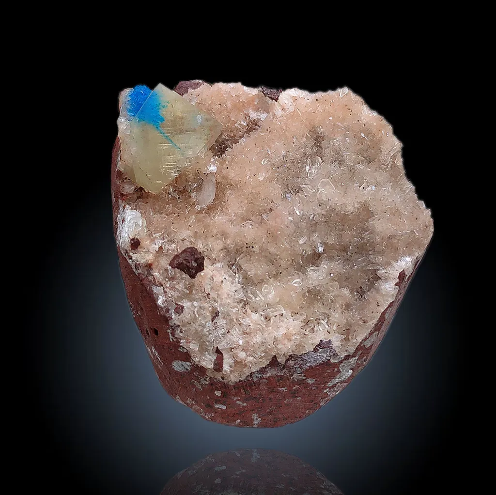 Cavansite from India, Maharashtra, Wagholi Quarries - image 5
