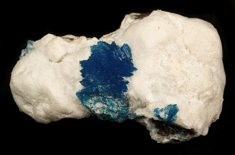 Cavansite, Mordenite image