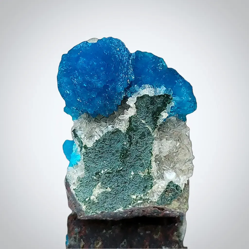 Cavansite on Heulandite. - image 1