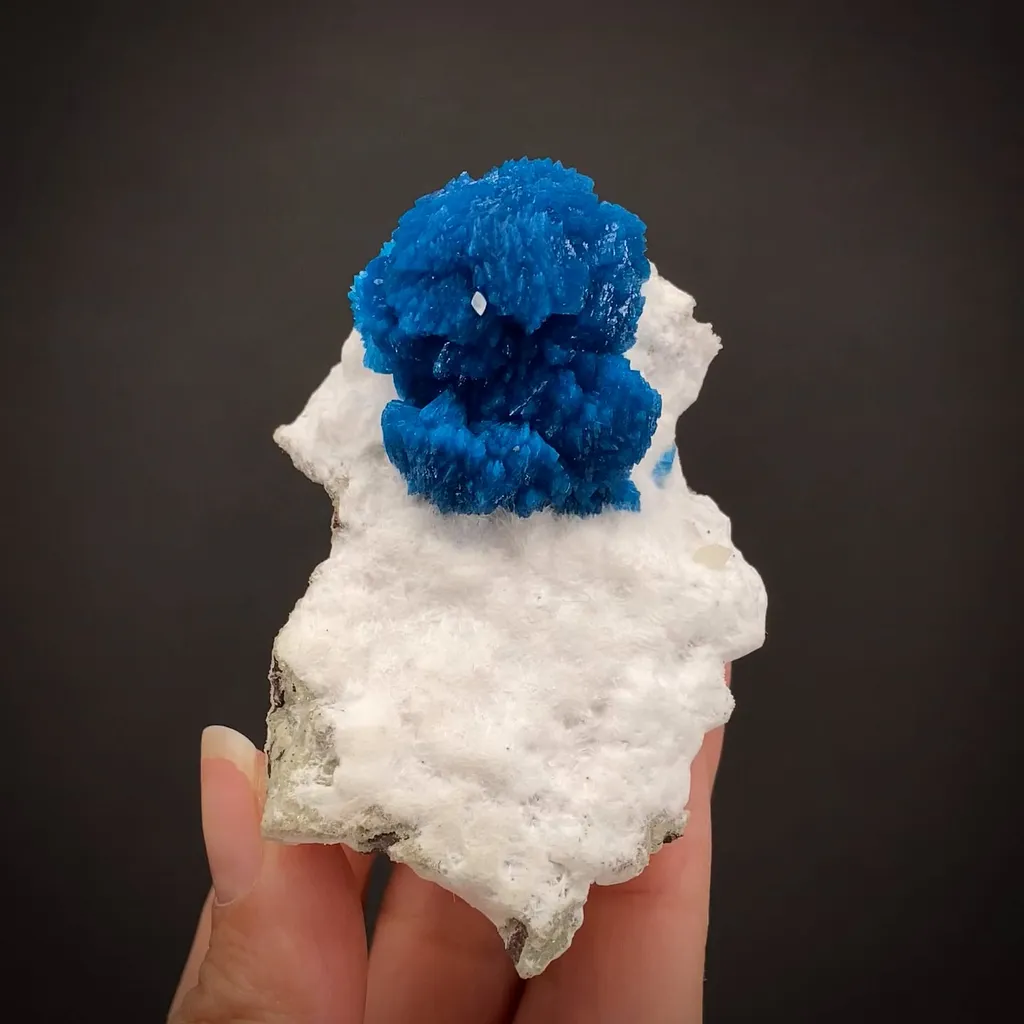 Cavansite on Mordenite image