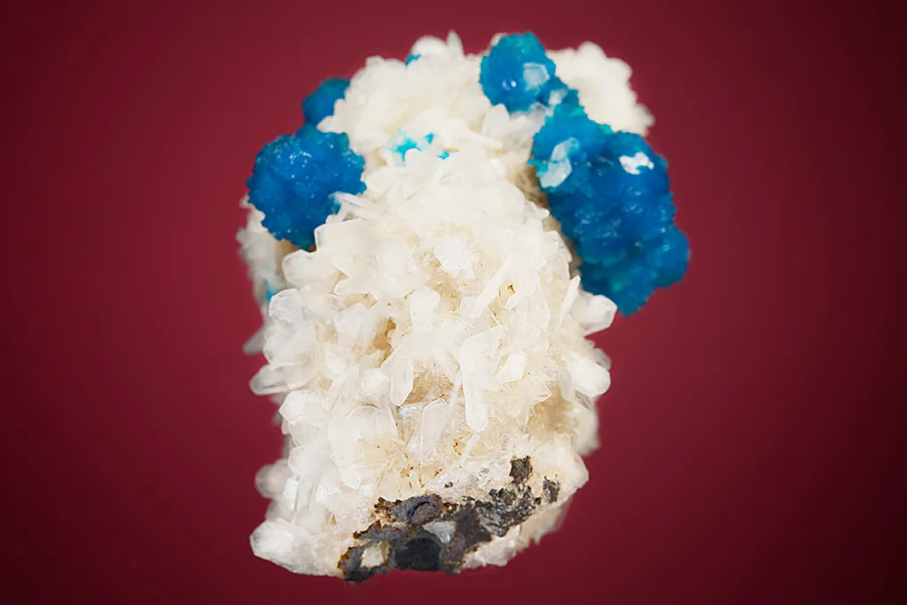 Cavansite on Stilbite - image 5
