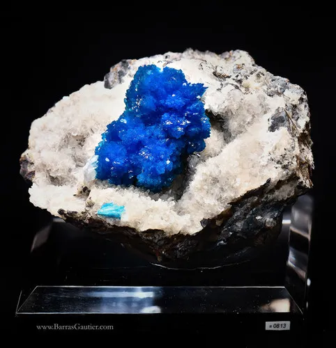 Cavansite on Stilbite - image 2