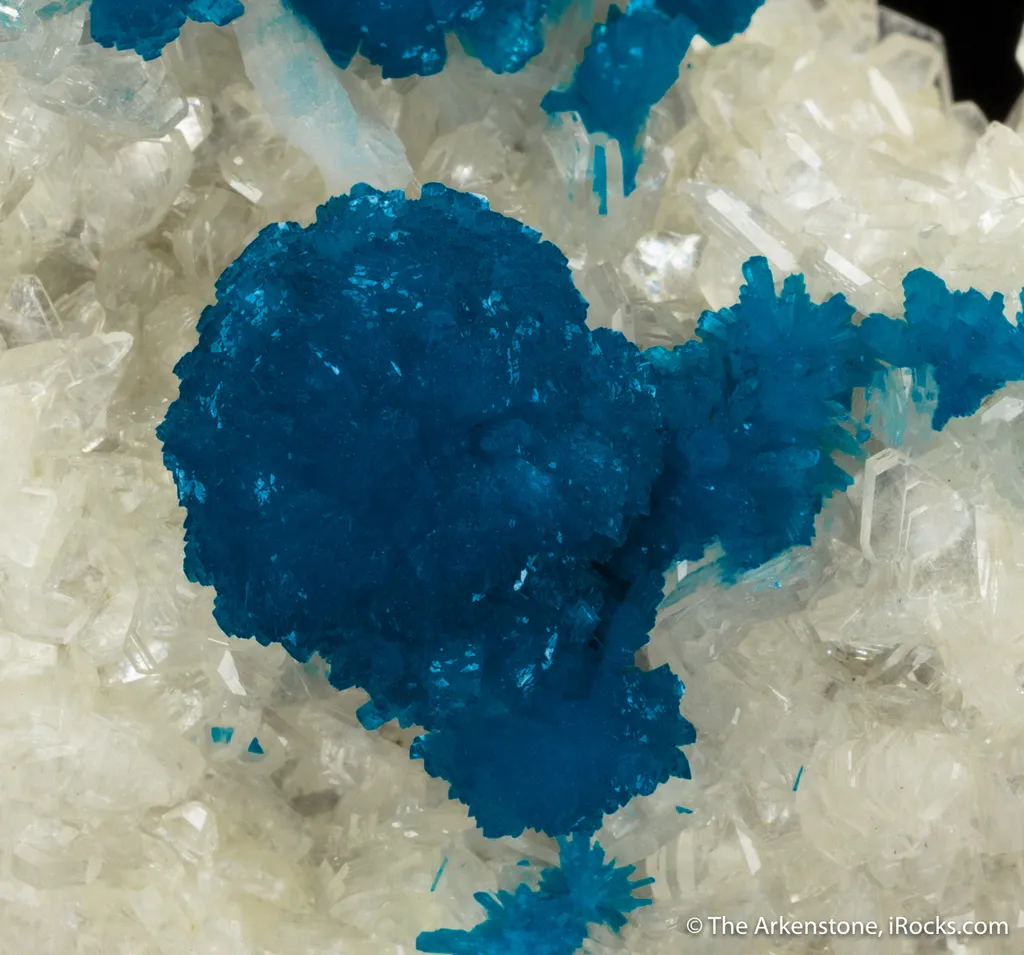 Cavansite on Stilbite - image 2
