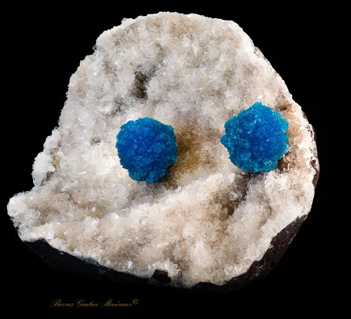 Cavansite on Stilbite - image 3